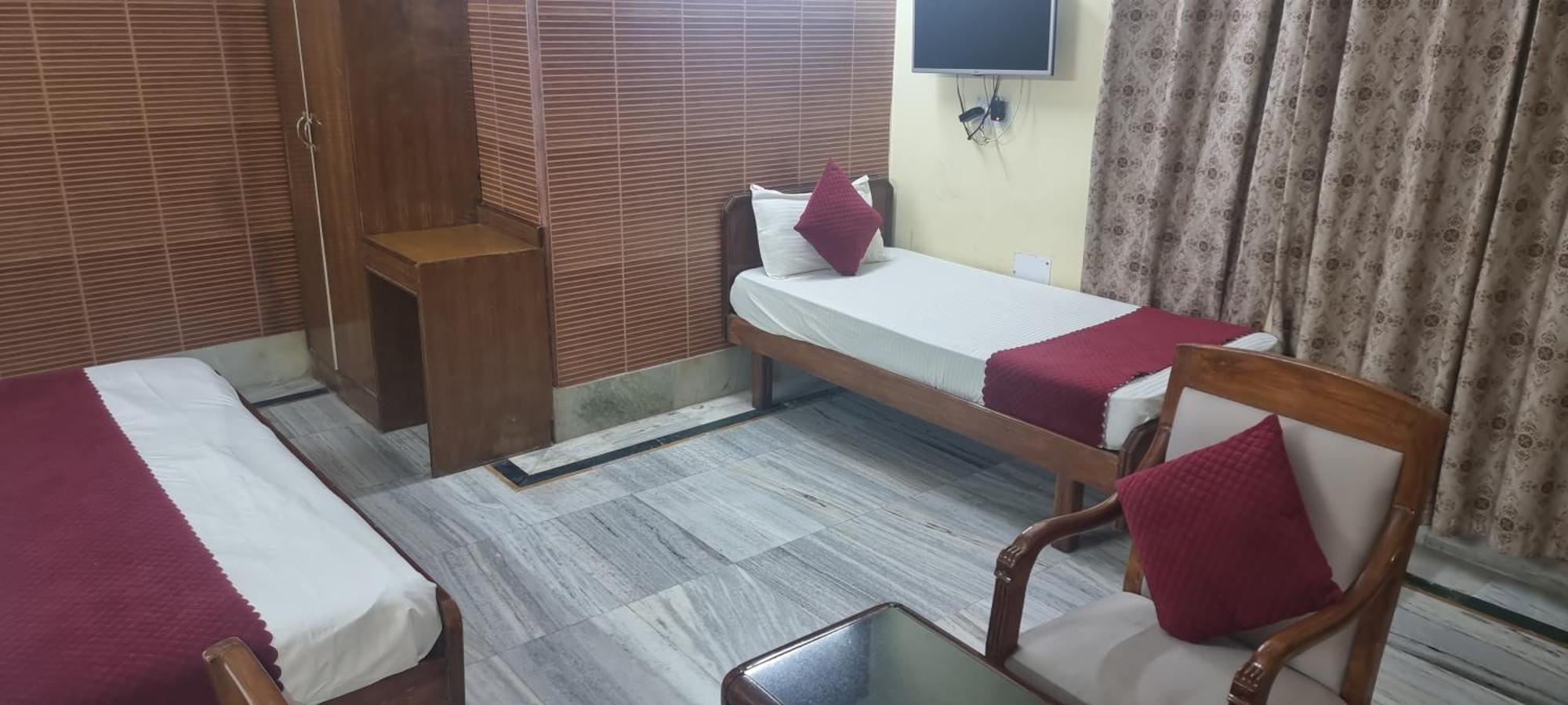 Hotel Har Ki Pauri By Around Stays Haridwār Extérieur photo