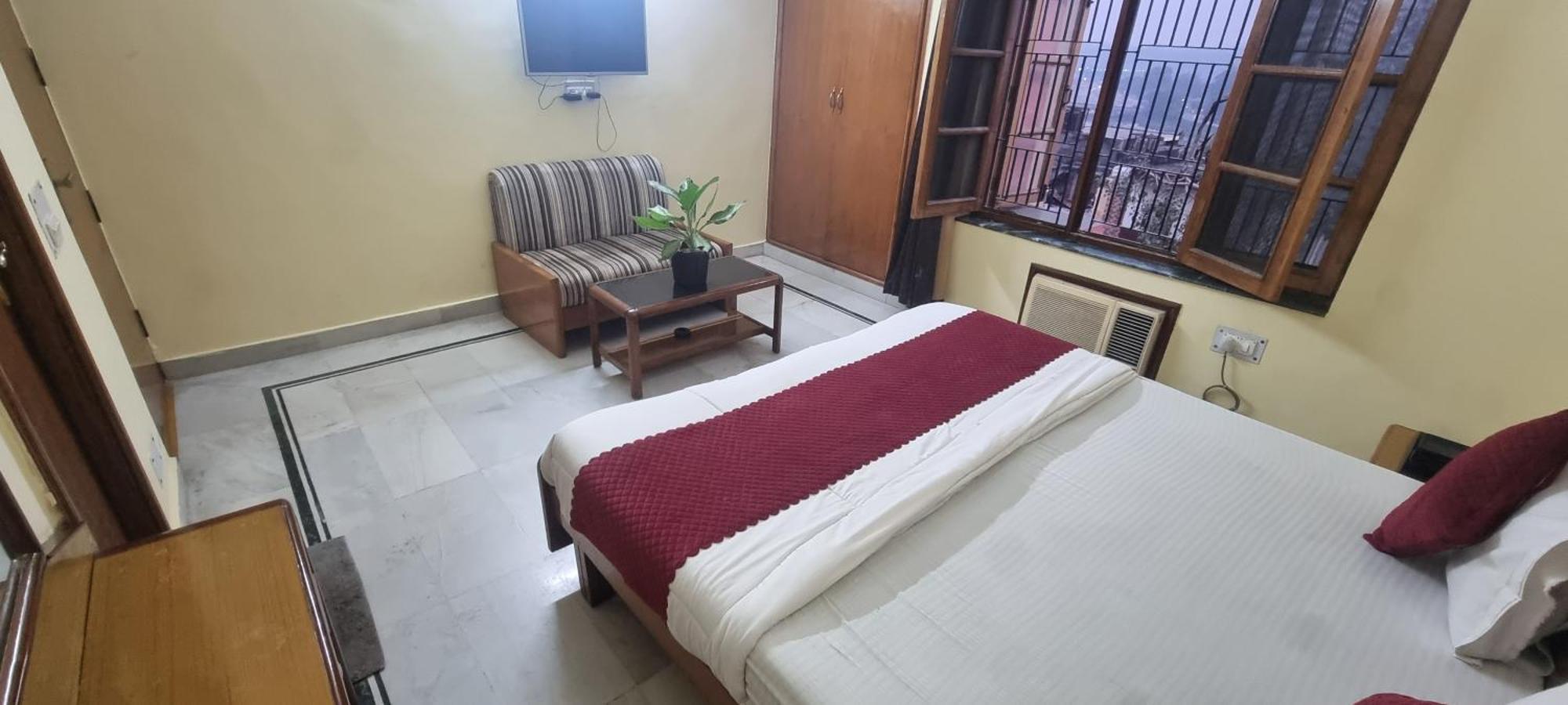 Hotel Har Ki Pauri By Around Stays Haridwār Extérieur photo