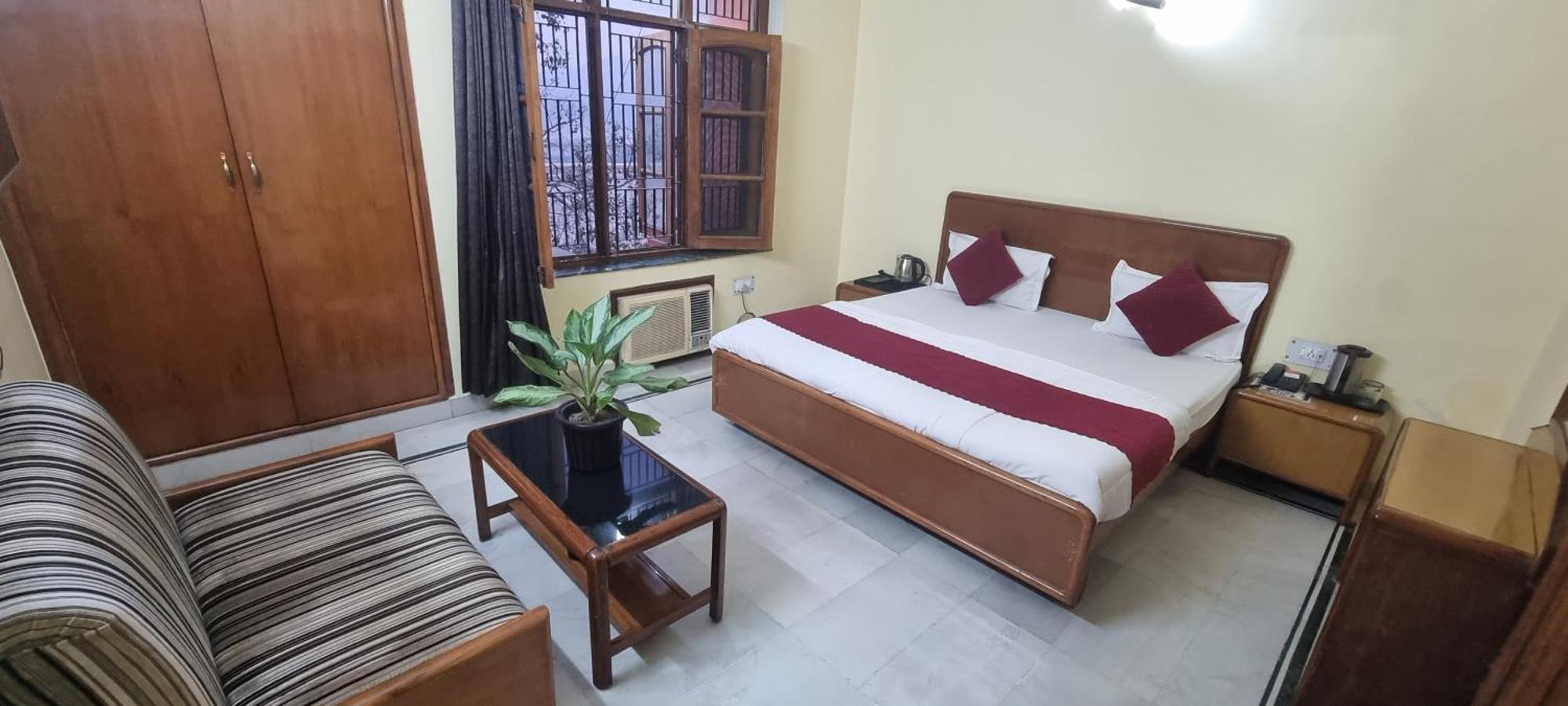 Hotel Har Ki Pauri By Around Stays Haridwār Extérieur photo