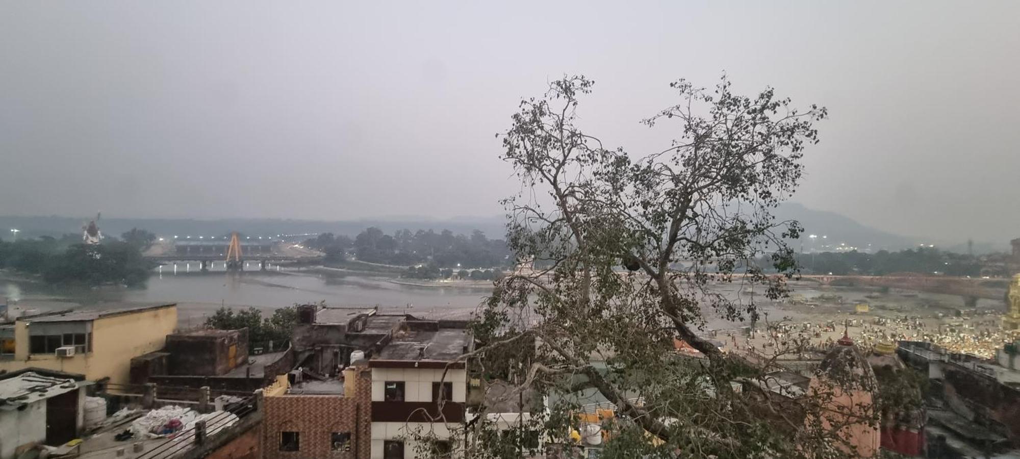 Hotel Har Ki Pauri By Around Stays Haridwār Extérieur photo